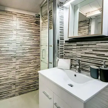 Inlapa Vi Garden Apartment Porto